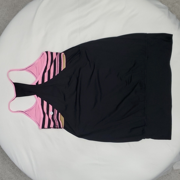 Lululemon no limits tank size 6 black and pink - Picture 5 of 8